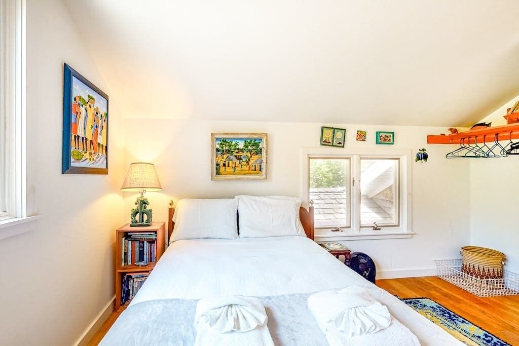 Photo of Bedroom in Chilmark