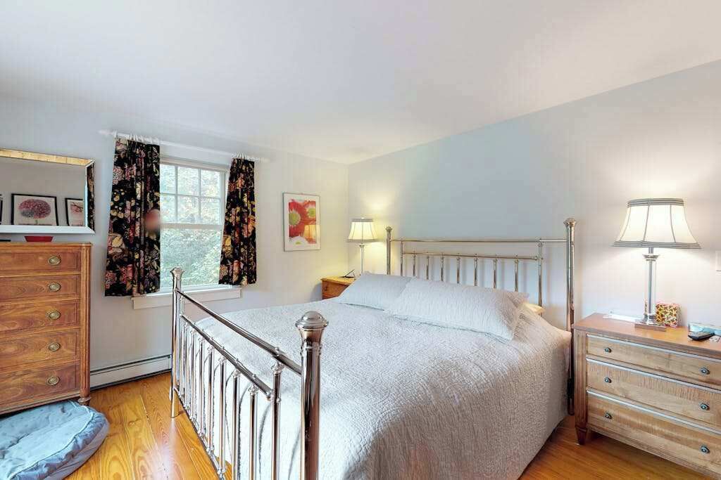Photo of Bedroom in Katama