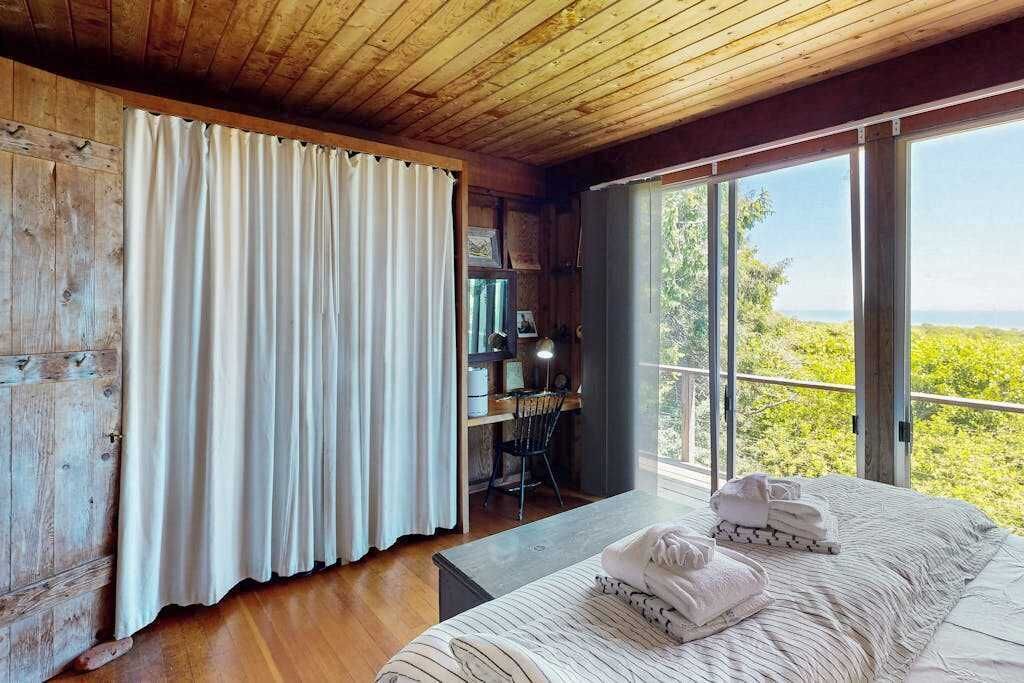 Photo of Bedroom in Chilmark