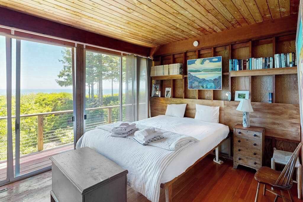 Photo of Bedroom in Chilmark