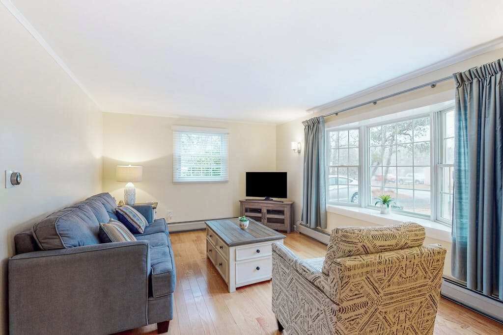 Photo of Livingroom in East Harwich
