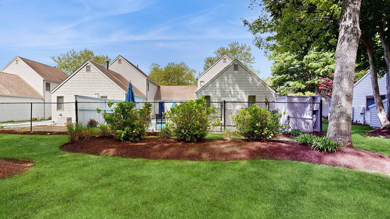 Photo of Outdoor in Mews Village