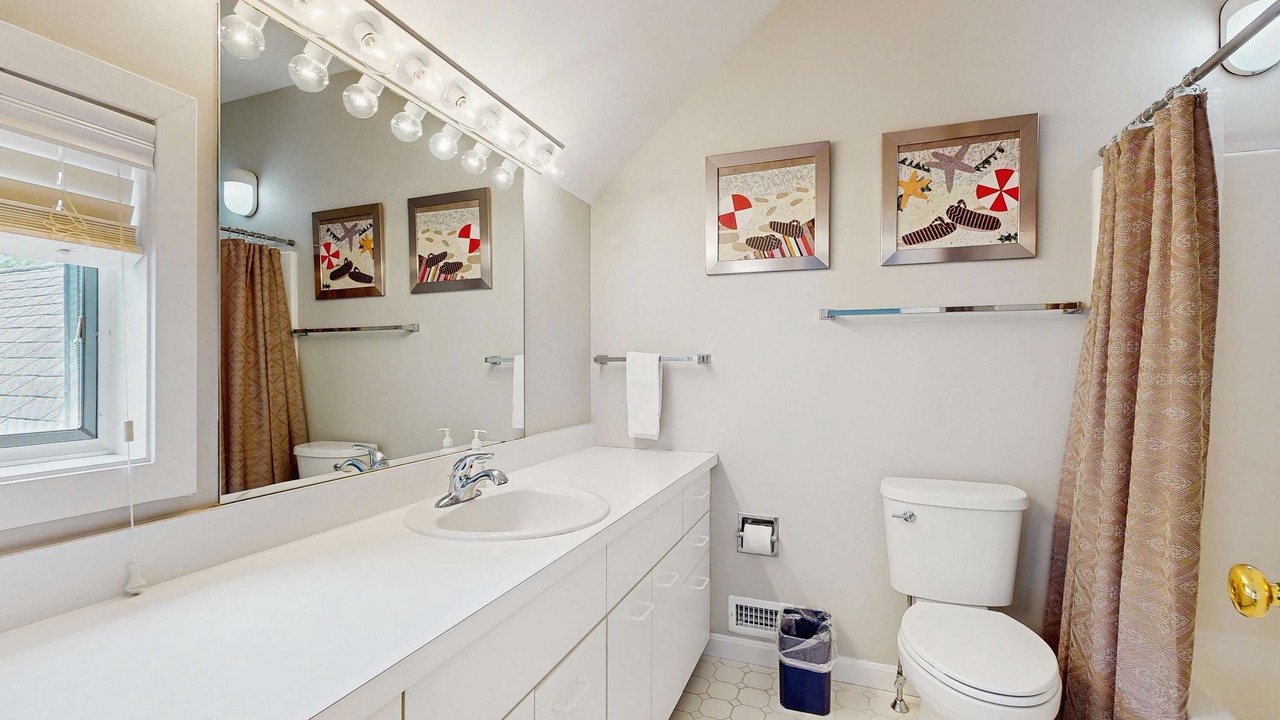Photo of Bathroom in Mews Village
