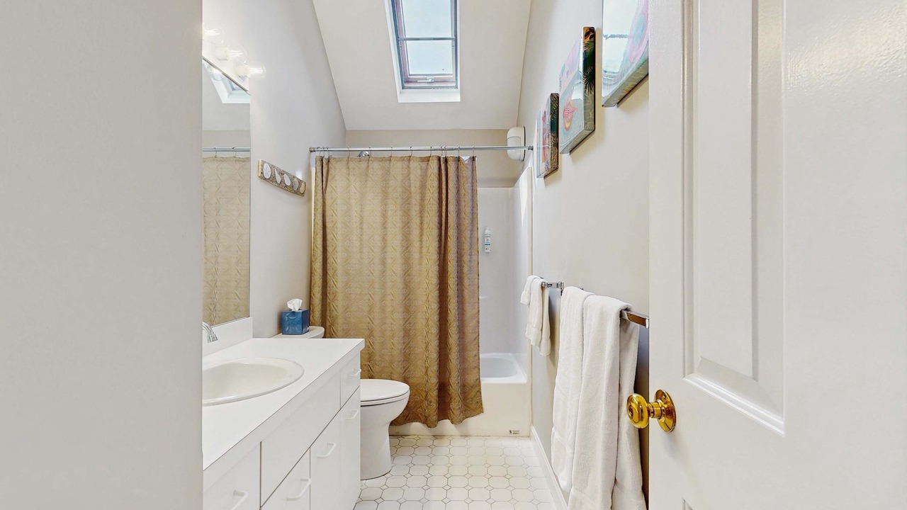 Photo of Bathroom in Mews Village