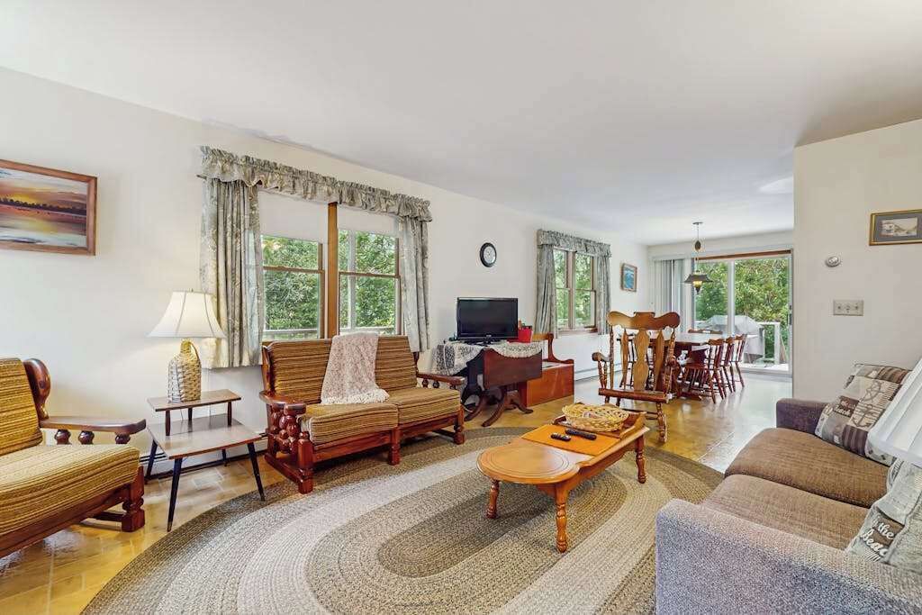 Photo of Livingroom in Dennis