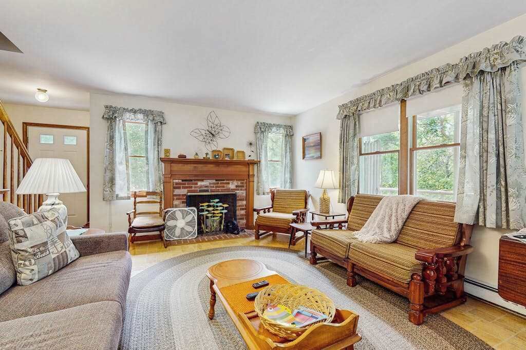 Photo of Livingroom in Dennis