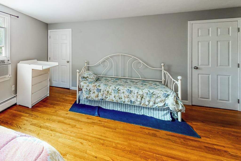 Photo of Bedroom in Dennis