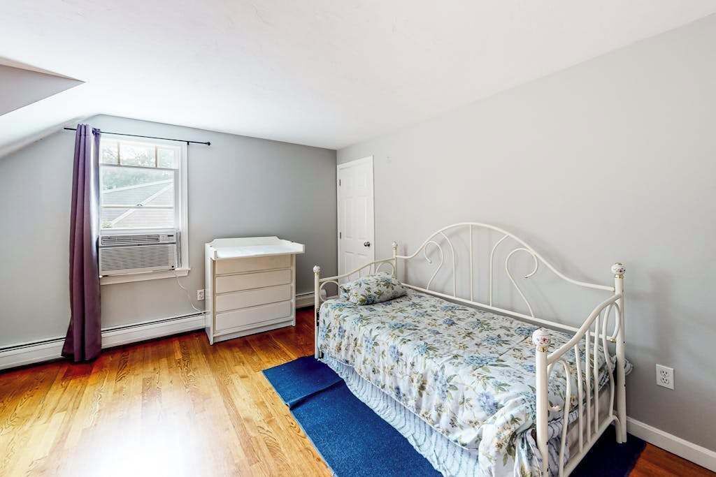 Photo of Bedroom in Dennis