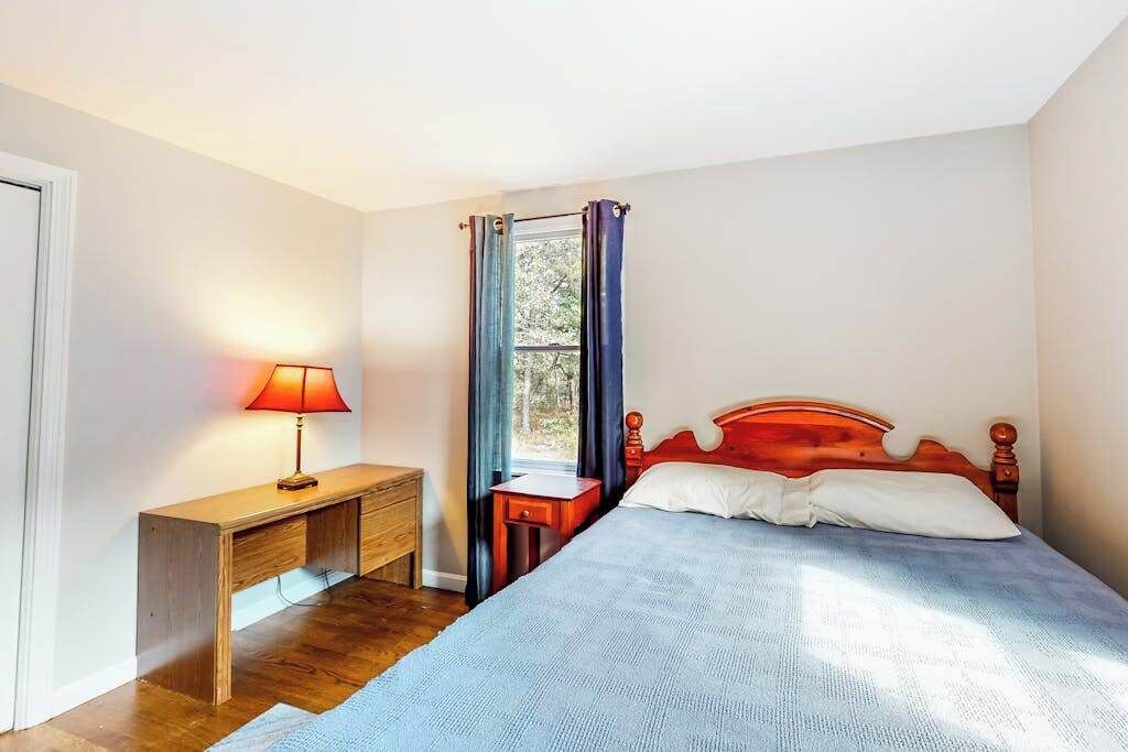 Photo of Bedroom in Dennis