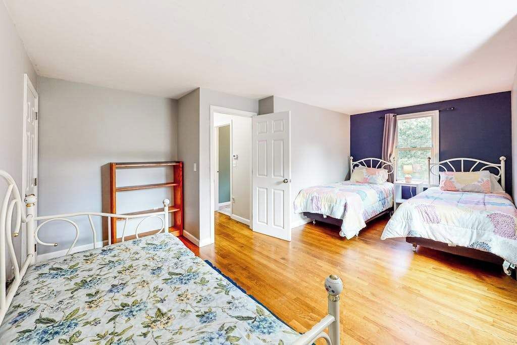 Photo of Bedroom in Dennis