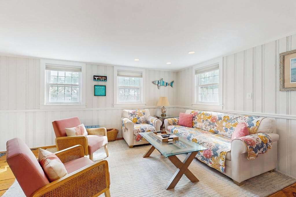 Photo of Livingroom in West Chatham
