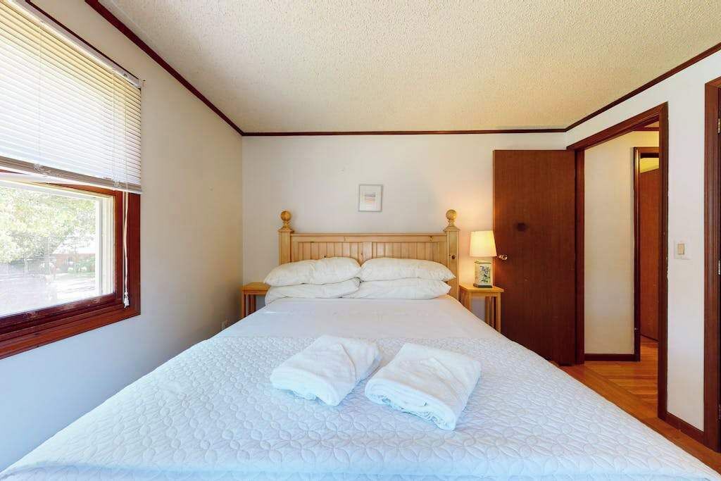 Photo of Bedroom in Vineyard Haven