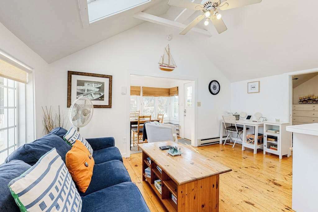 Photo of Livingroom in Mashpee