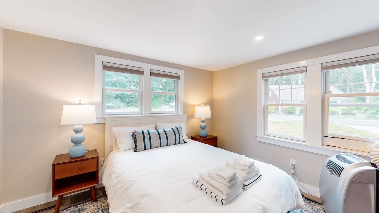 Photo of Bedroom in Cotuit