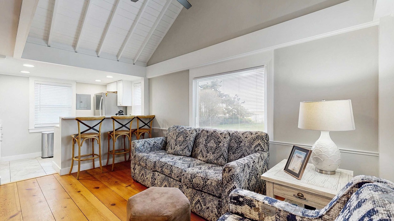 Photo of Livingroom in North Truro