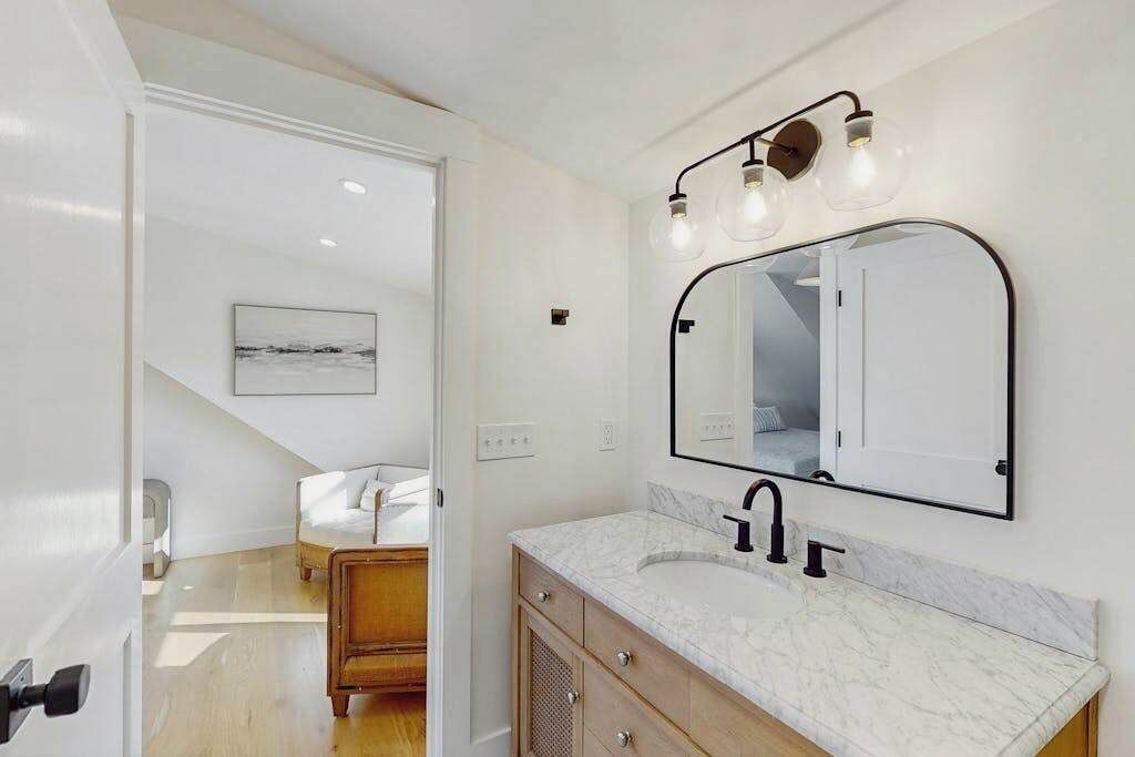 Photo of Bathroom in Campground Landing