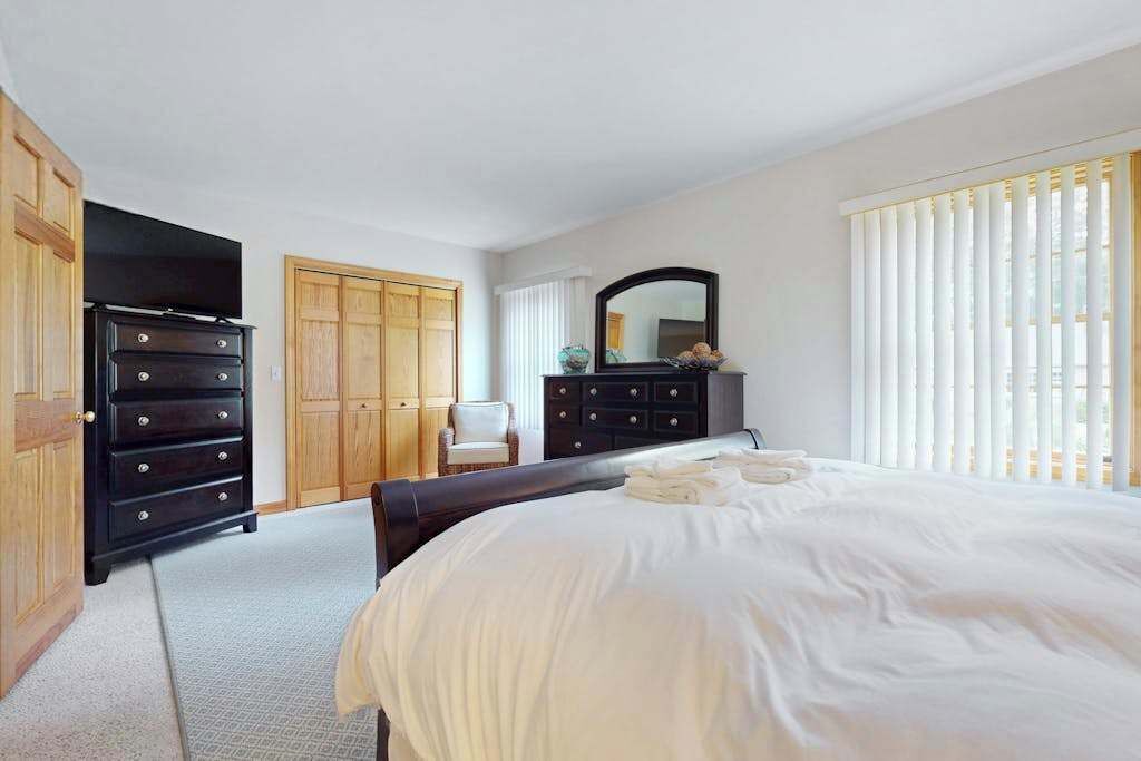 Photo of Bedroom in West Hyannisport