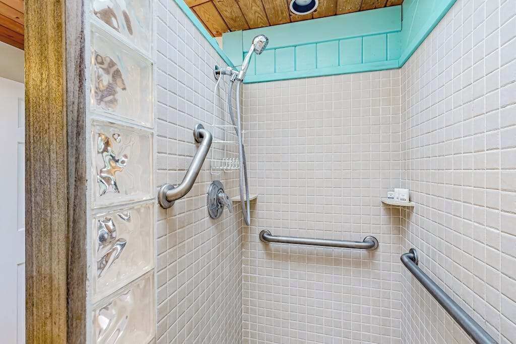 Photo of Bathroom in West Tisbury