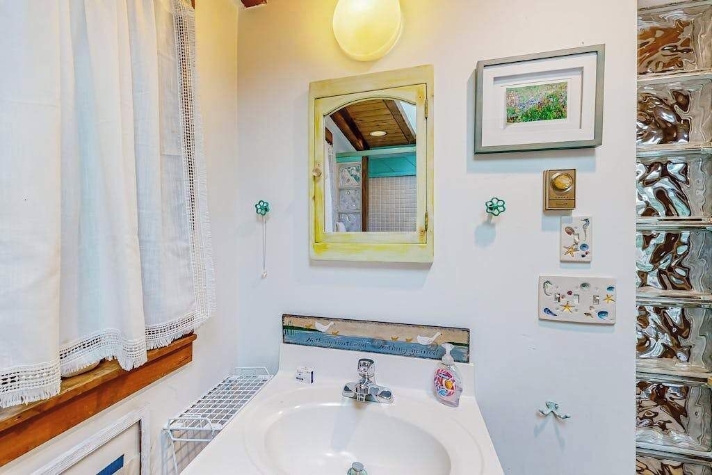 Photo of Bathroom in West Tisbury