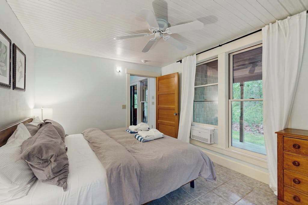 Photo of Bedroom in West Tisbury