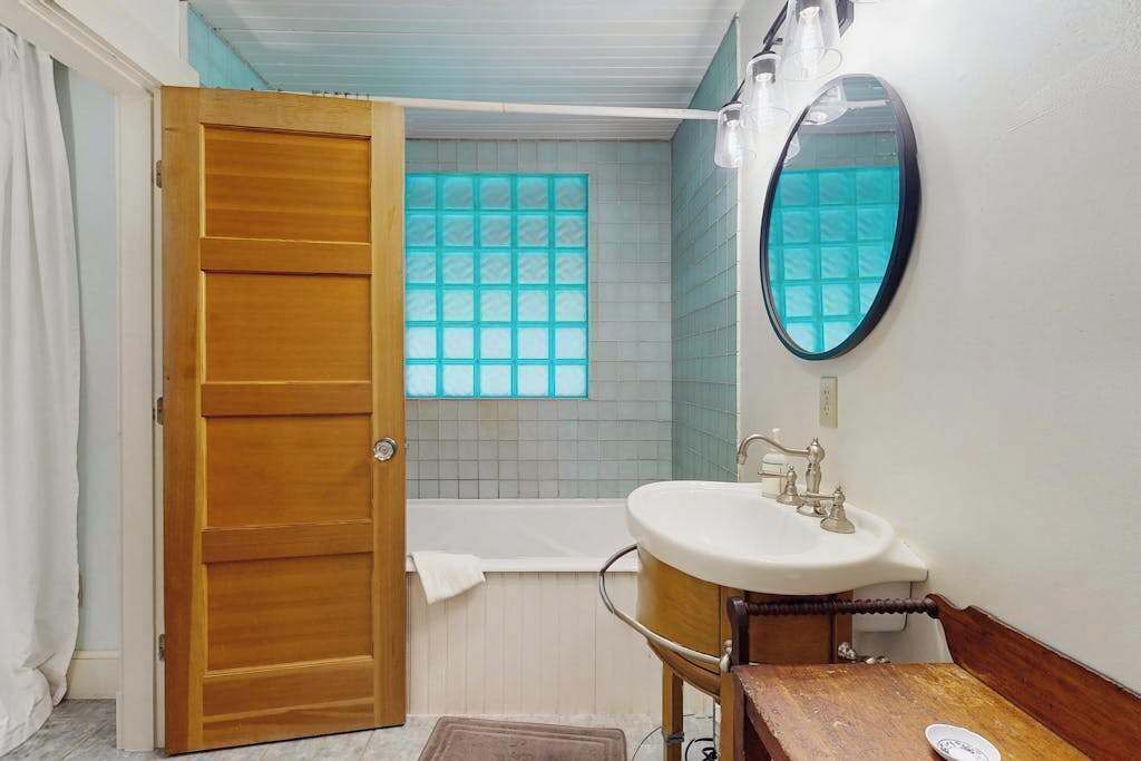 Photo of Bathroom in West Tisbury