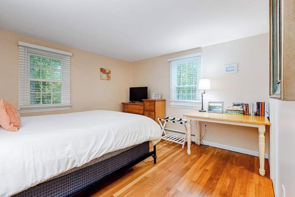 Photo of Bedroom in Yarmouth Port