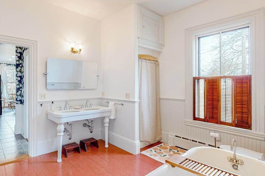 Photo of Bathroom in West Dennis