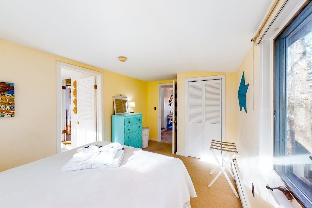 Photo of Bedroom in Cedar Bushes