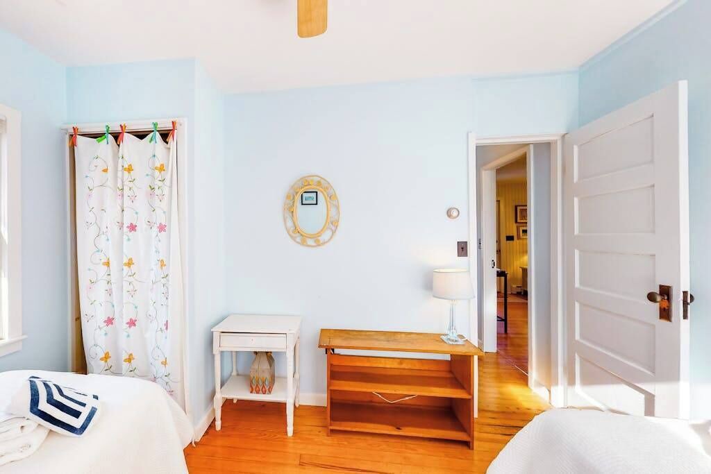 Photo of Bedroom in Cedar Bushes