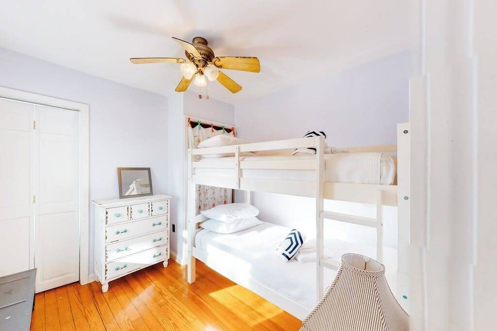 Photo of Bedroom in Cedar Bushes