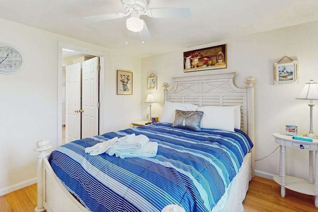 Photo of Bedroom in West Yarmouth