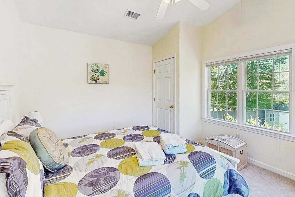 Photo of Bedroom in West Yarmouth