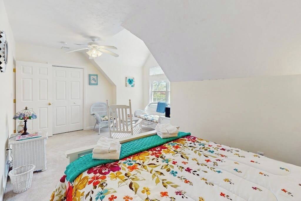 Photo of Bedroom in West Yarmouth