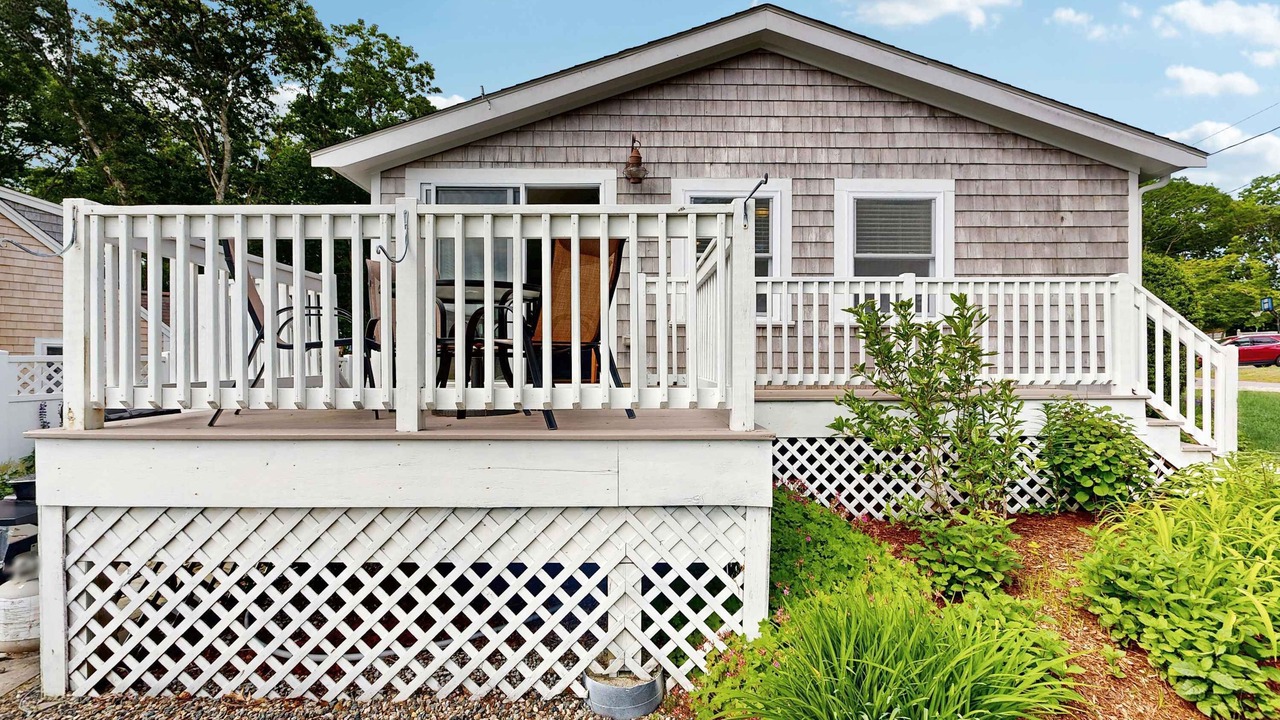 Photo of Patio Balcony in Pocasset