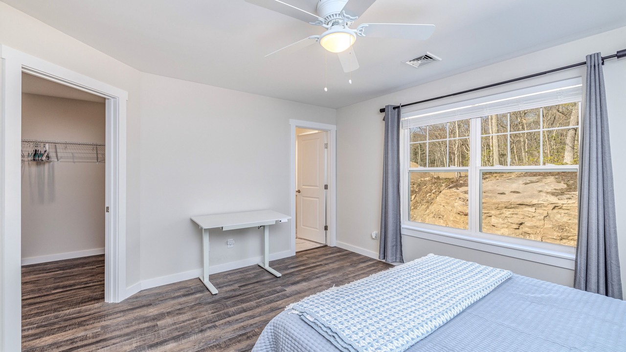 Photo of Bedroom in Niantic