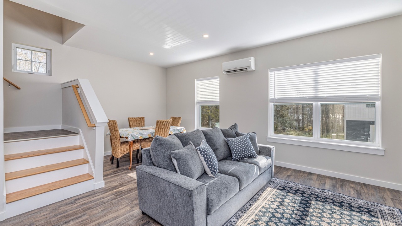 Photo of Livingroom in Niantic