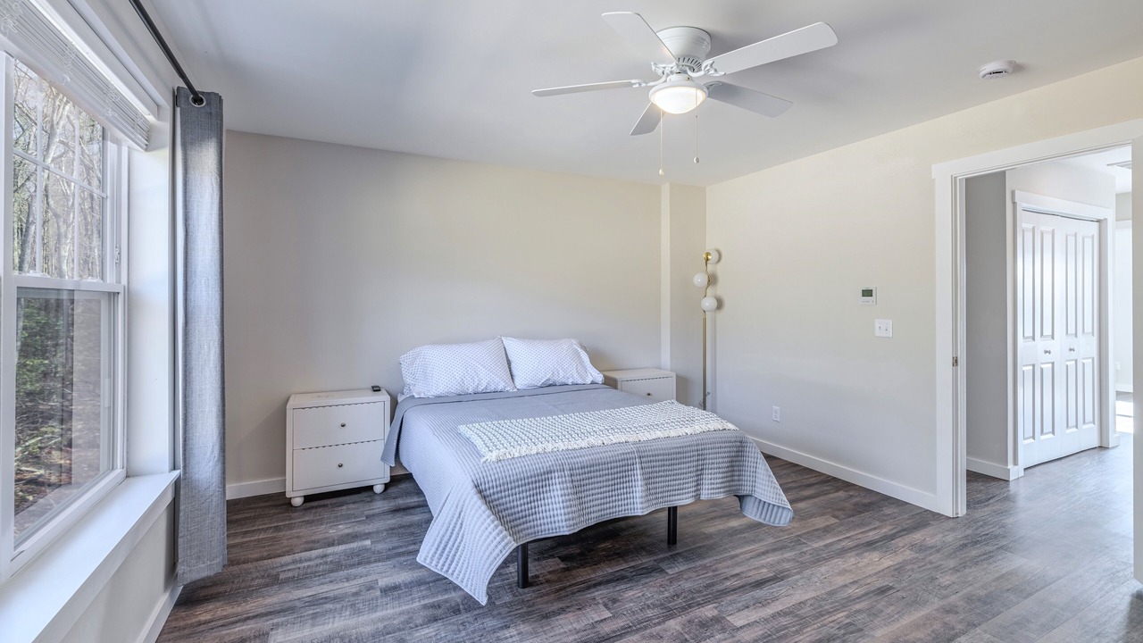 Photo of Bedroom in Niantic