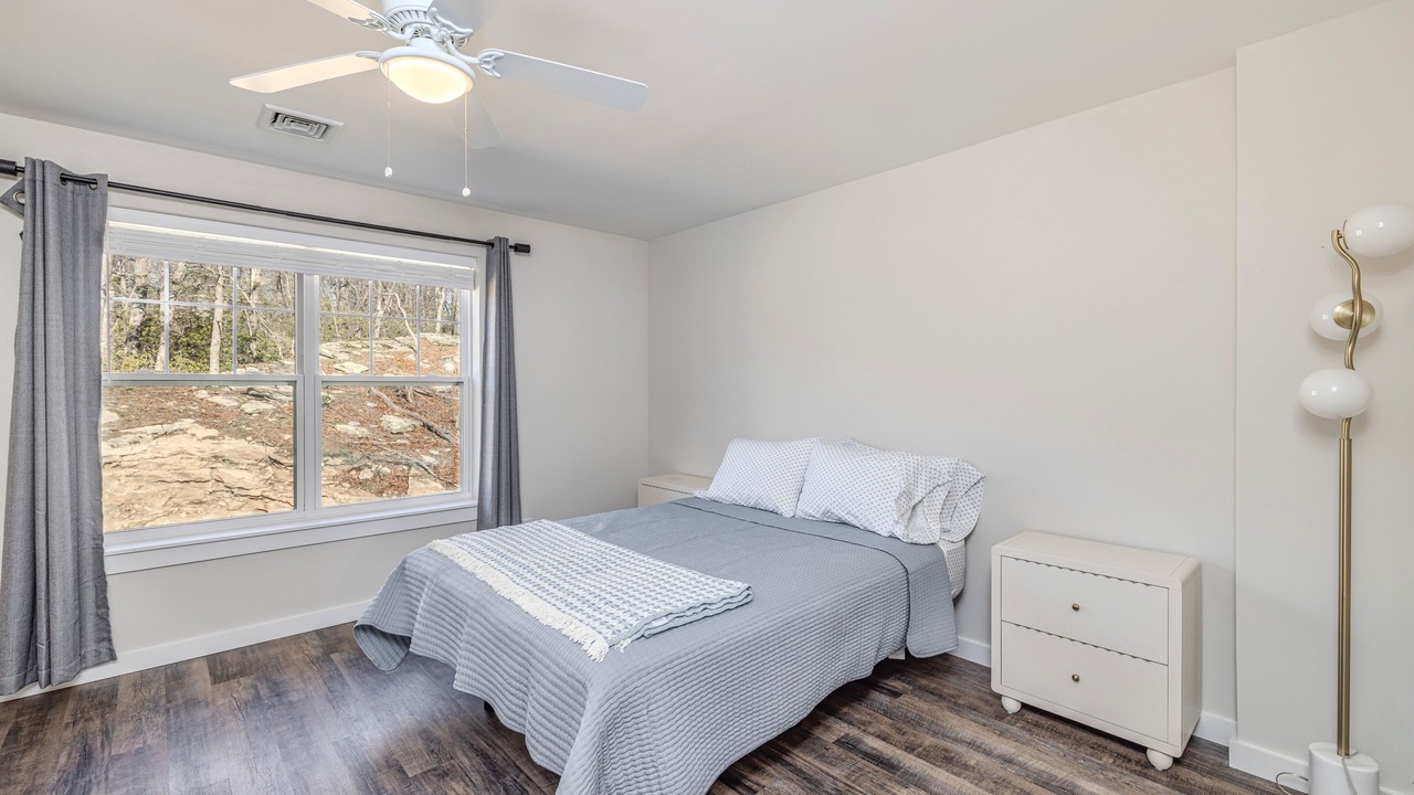 Photo of Bedroom in Niantic