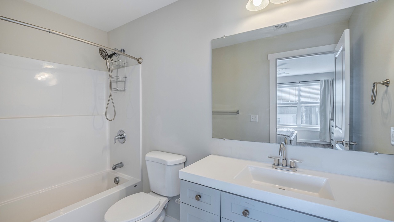 Photo of Bathroom in Niantic