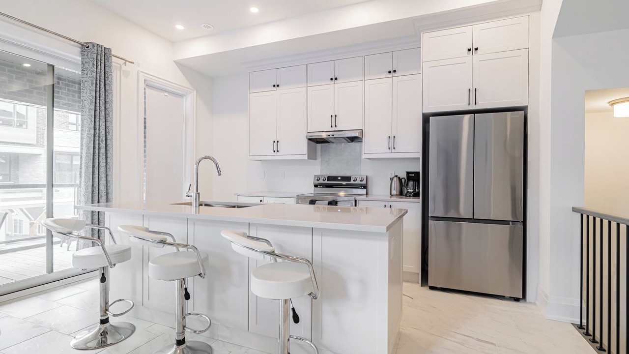 Photo of Kitchen in Oakville