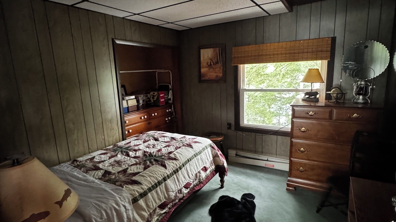 Photo of Bedroom in Raymond