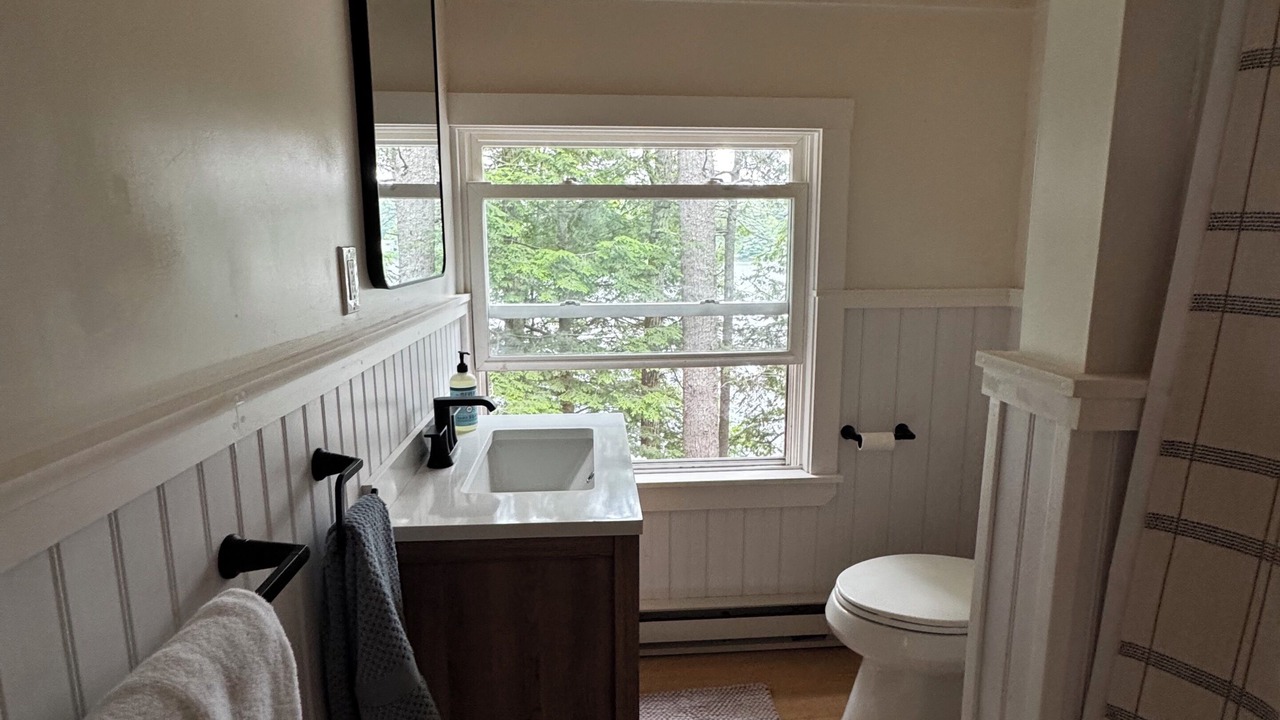 Photo of Bathroom in Raymond