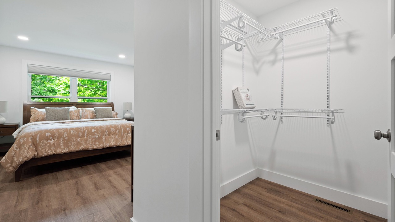 Photo of Bedroom in Saratoga Springs