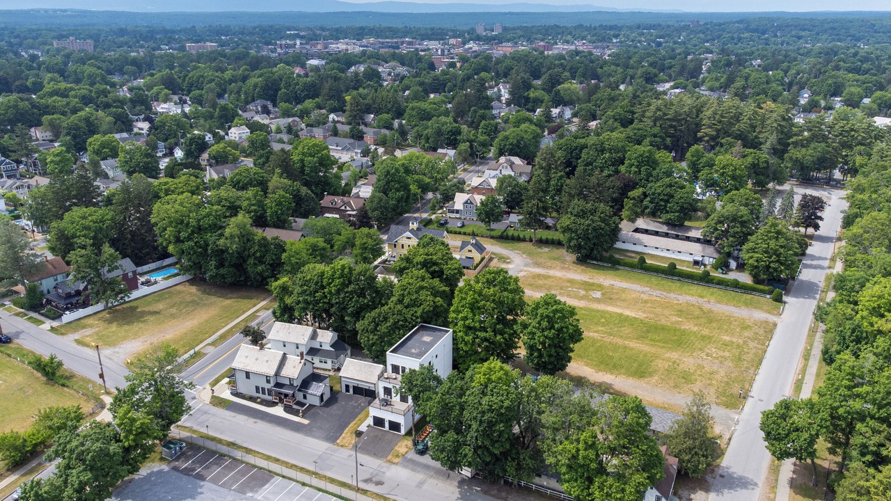 Photo of Outdoor in Saratoga Springs