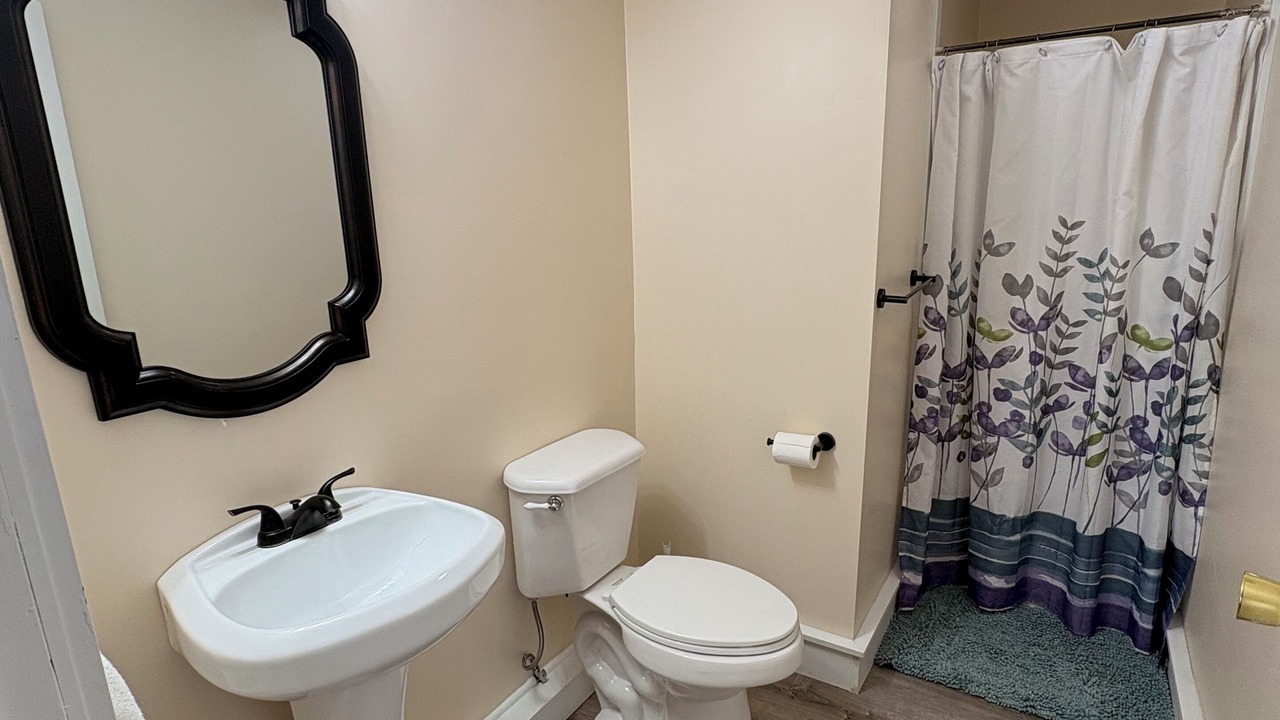 Photo of Bathroom in Cape Vincent