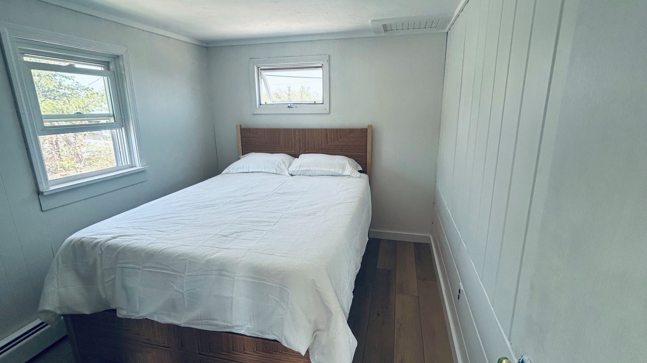 Photo of Bedroom in Sagamore Beach