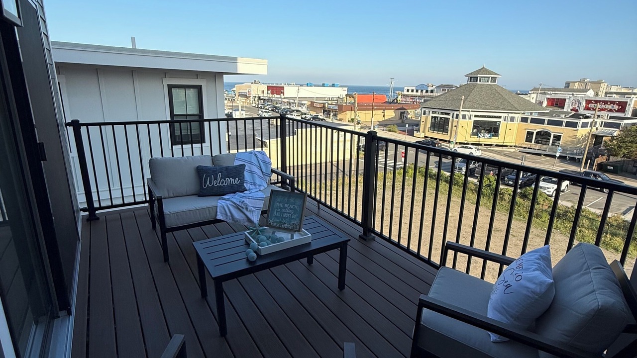 Photo of Patio Balcony in Salisbury Beach