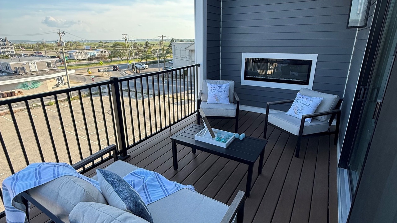 Photo of Patio Balcony in Salisbury Beach