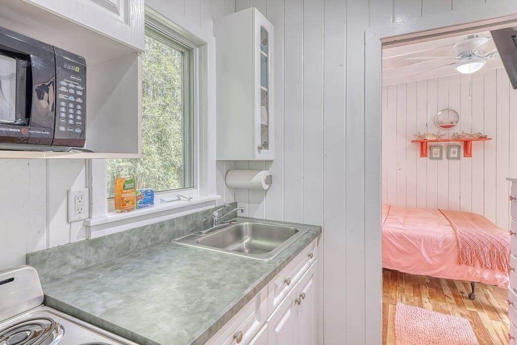 Photo of Kitchen in Ocean Bay Park