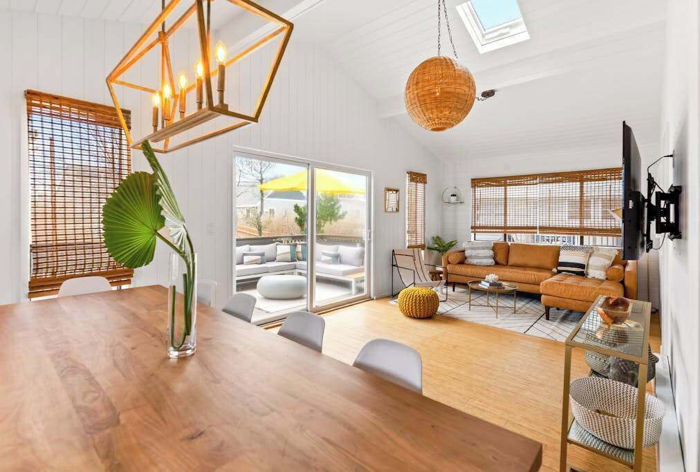 Photo of Livingroom in Ocean Bay Park